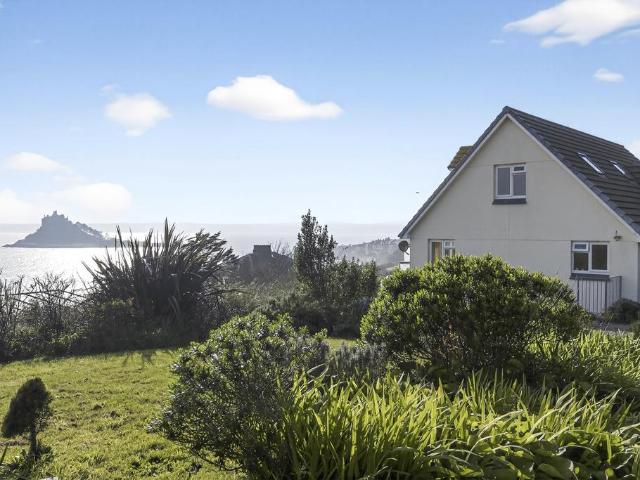 House for sale in Marazion