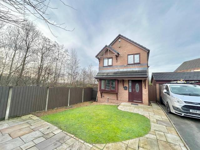 House for sale in Westleigh, Wigan