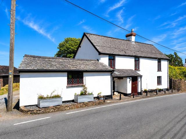 House for sale in Brandis Corner, Devon