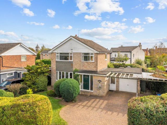 House for sale in Harlow, Harrogate