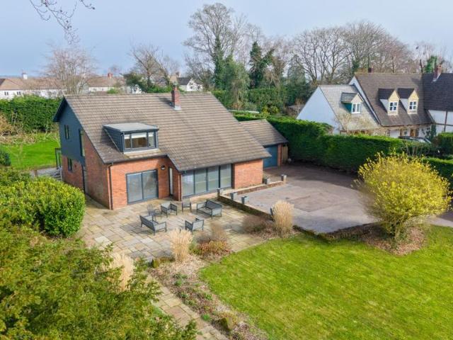 House for sale in Manorside, Wales