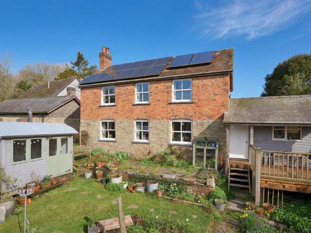 House for sale in Gladestry, Wales