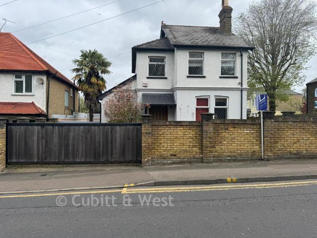 House for sale in Carshalton Beeches, Greater London