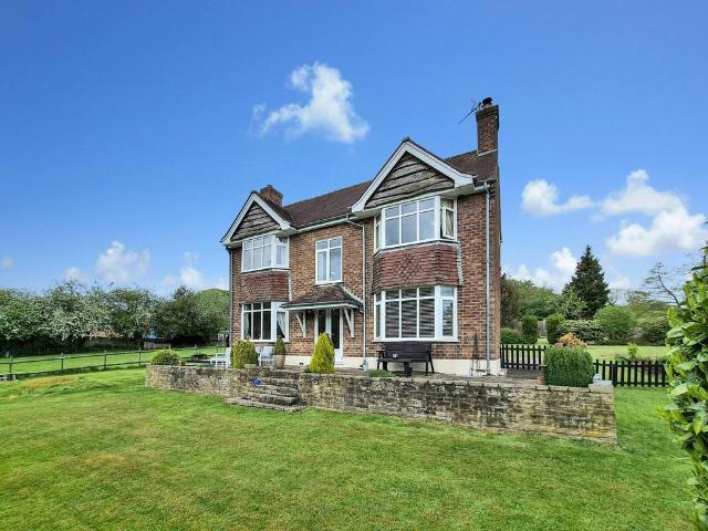 House for sale in Kingsley Moor, Staffordshire