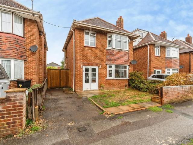House for sale in Totton, New Forest