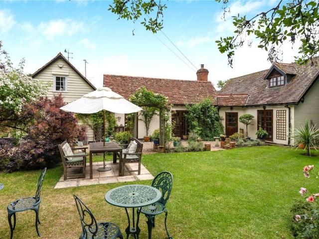 House for sale in Shiplake, Berrick Salome