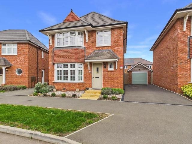 House for sale in Meon Vale, Alderminster