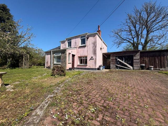 House for sale in Saundersfoot, Wales