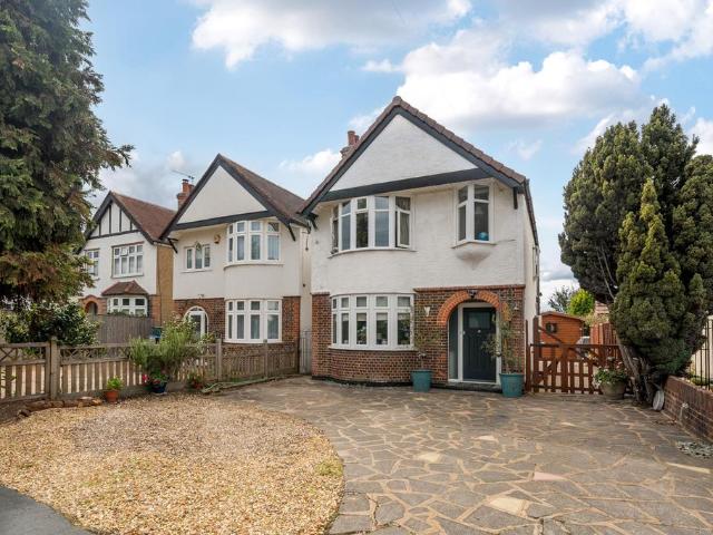 House for sale in Row Town, Surrey