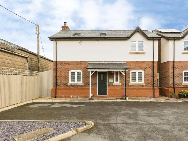 House for sale in Caerwys
