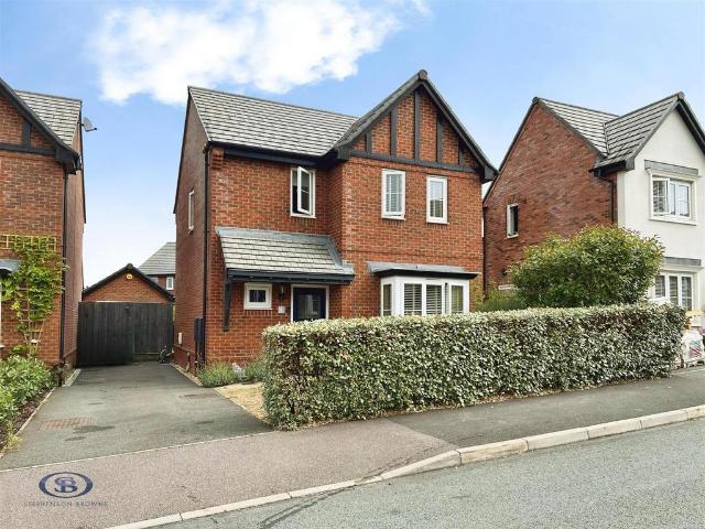 House for sale in Eaton