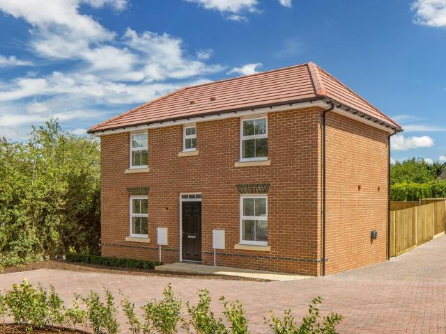 House for sale in Speen