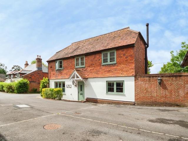 House for sale in Horton Heath, Helford