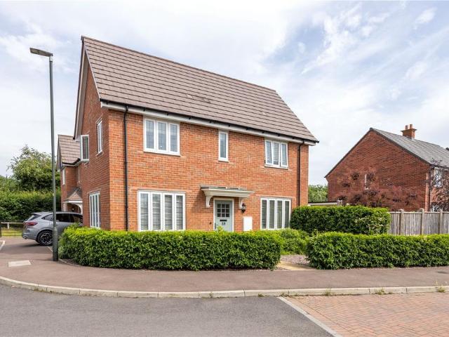 House for sale in Wheatpieces, Pamington