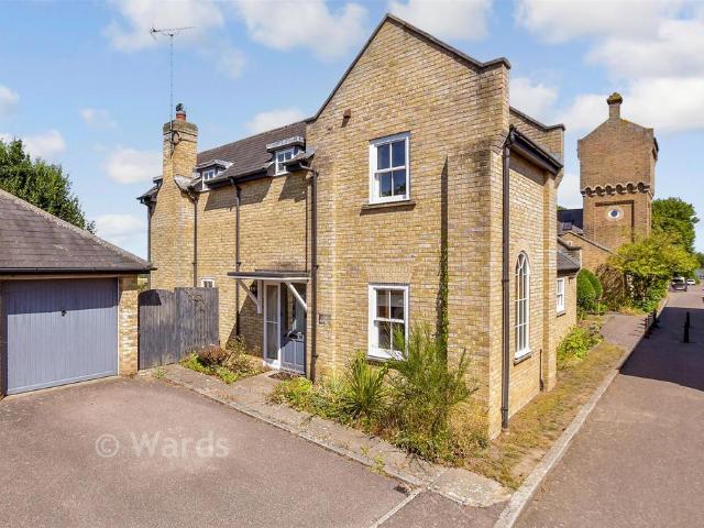 House for sale in Herne and Broomfield, The Bridge