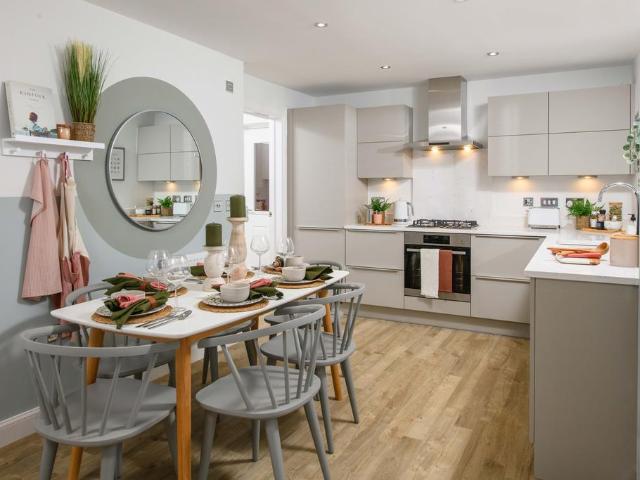 House for sale in Sneedhams Green, Gloucester