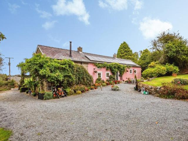 House for sale in Penrhiw-Pâl, Adpar
