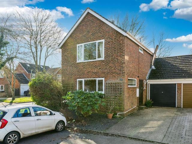 House for sale in Aston, Colliers End