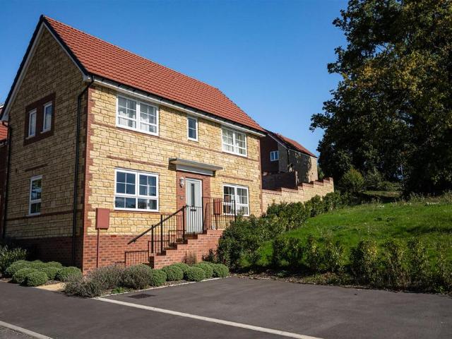 House for sale in Chippenham, Wiltshire