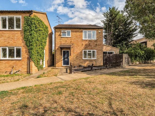 House for sale in Holyport, Bray