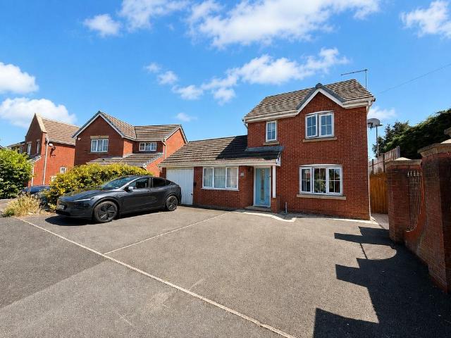 House for sale in Calderstones