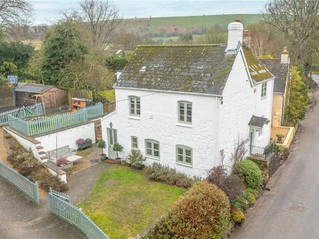 House for sale in Ogbourne St George, Isle Of Man