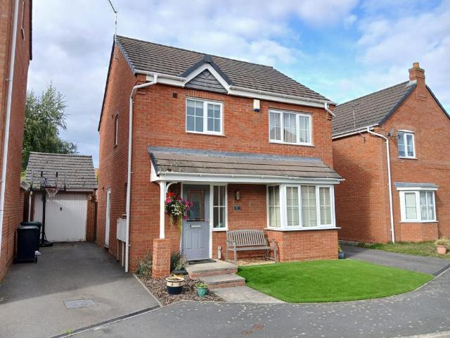 House for sale in Egginton, East Midlands