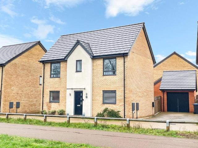 House for sale in Morton Park, Wavendon