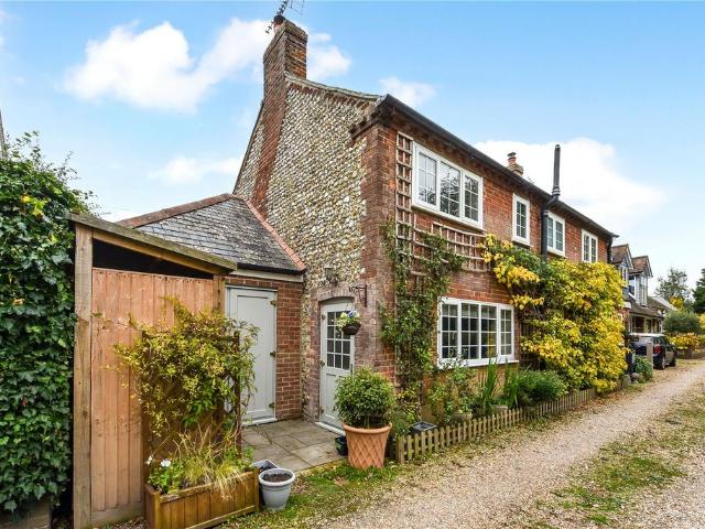 House for sale in Littlecote, West Sussex