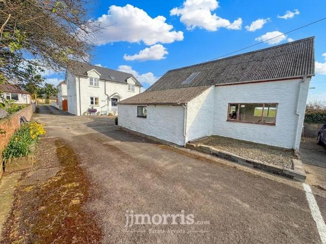 House for sale in Blaenporth, Wales