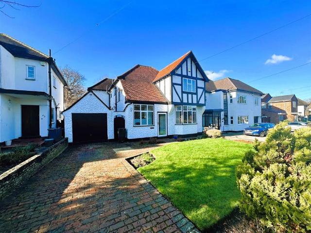 House for sale in London Borough of Bromley, Greater London