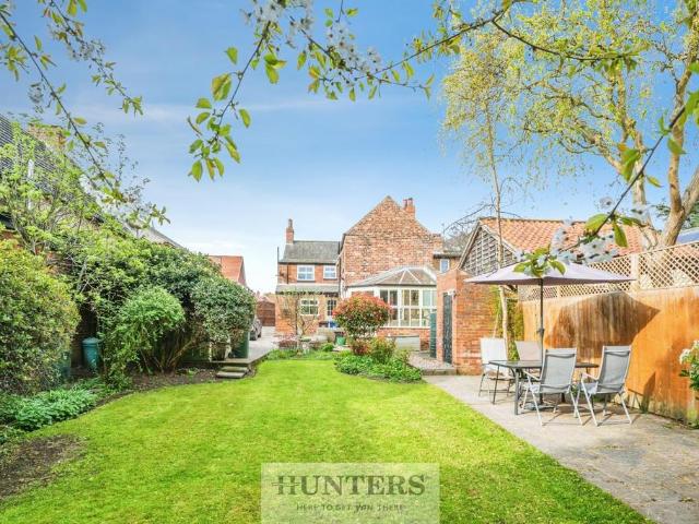 House for sale in Cawood, North Yorkshire