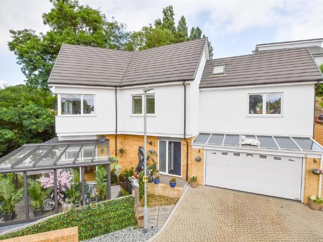House for sale in Ringlestone, Midway
