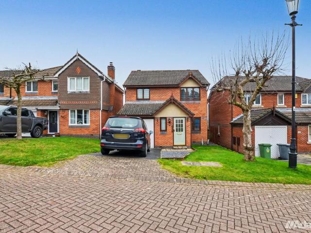 House for sale in Halton