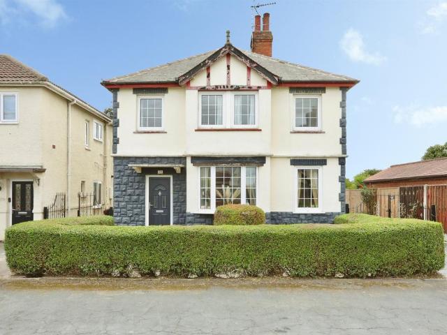 House for sale in Moorends, South Yorkshire