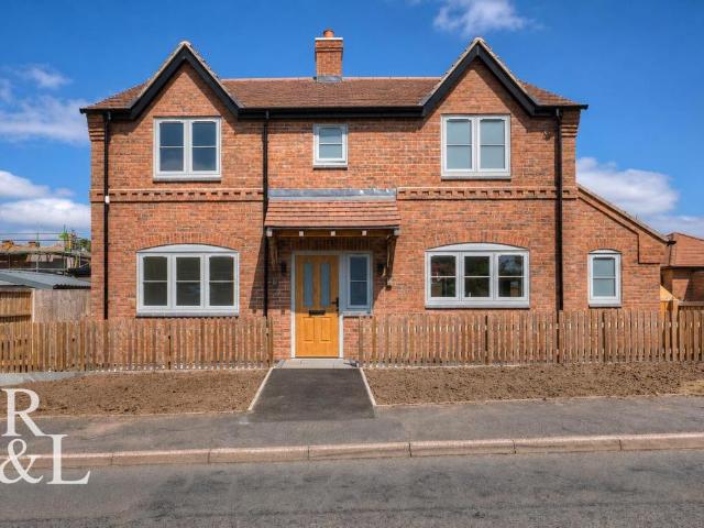 House for sale in Newton Burgoland, Leicestershire