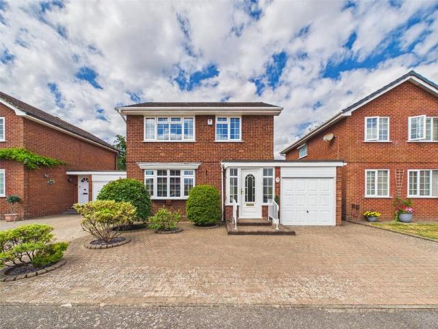 House for sale in Burton and Winkton, Burton