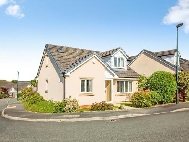 House for sale in Cardigan, Wales