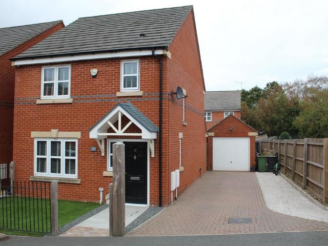 House for sale in Kedleston, East Midlands