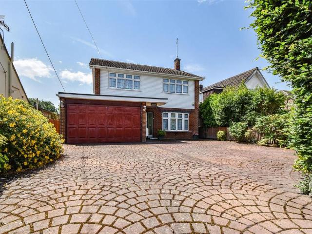 House for sale in Blackmore, Hook End and Wyatts Green, Navestock Side