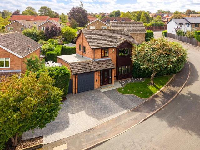 House for sale in Nettleham, West Lindsey