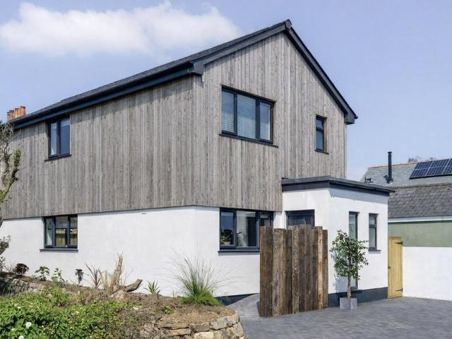 House for sale in Marazion
