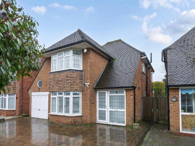 House for sale in Ickenham, Greater London