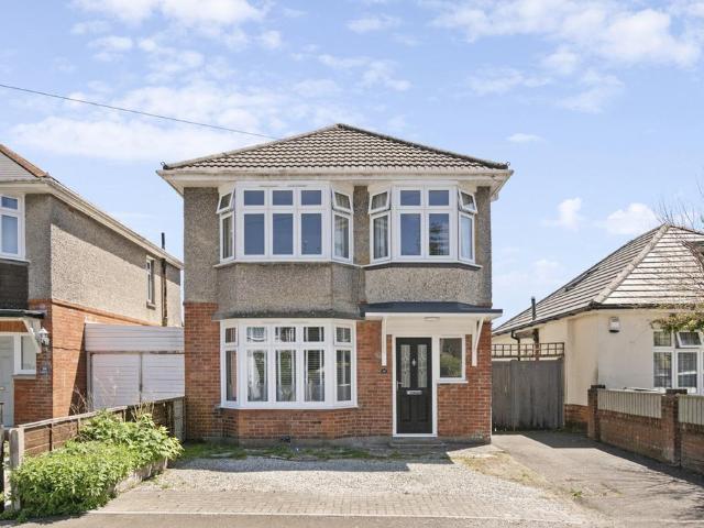 House for sale in Talbot Village, Bournemouth