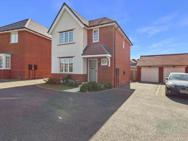 House for sale in Stanford On Avon, Leicestershire