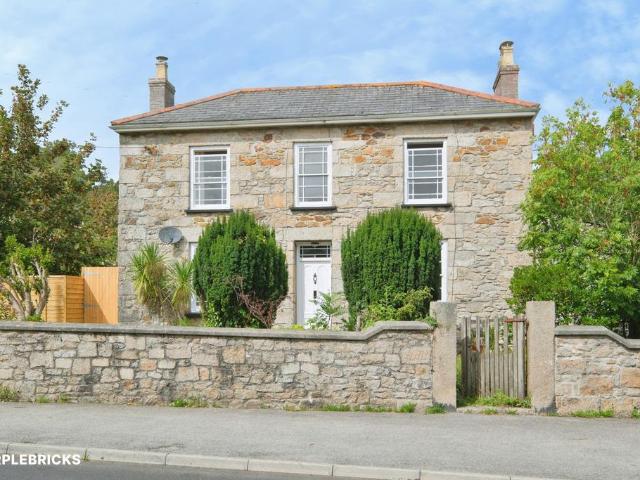 House for sale in Lanner