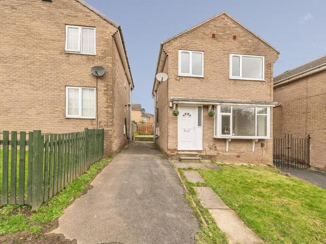 House for sale in Birkby, Huddersfield