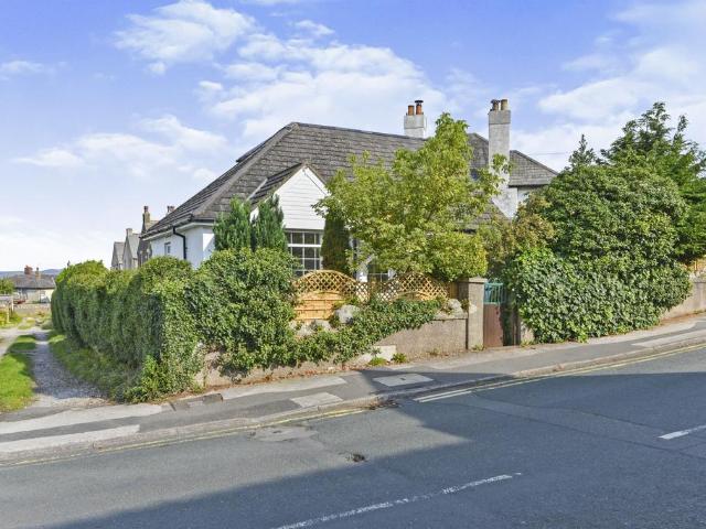 Bungalow for sale in Hest Bank, Bare