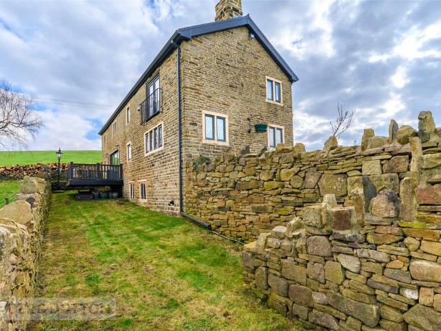 House for sale in Pendock, Greater Manchester