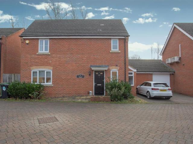 House for sale in Hampton Hargate, Peterborough